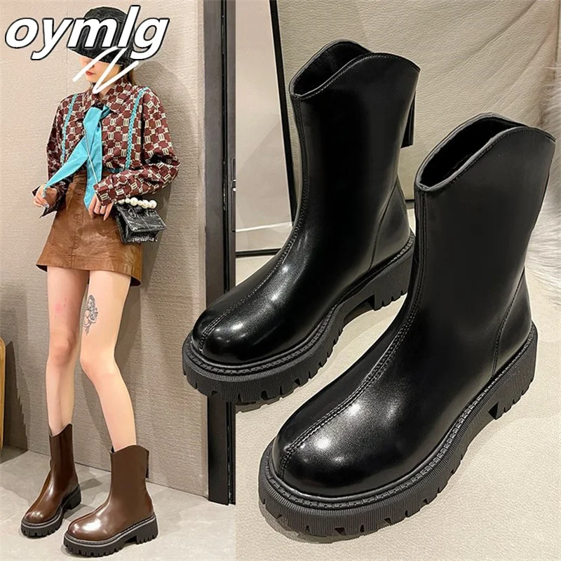Large Fashion Short Tube Round Head Square Heel Fashion Leather Boots 2023 New Women's Casual Fit Knight Boots
Large Fashion Short Tube Round Head Square Heel Fashion Leather Boots 2023 New Women's Casual Fit Knight Boots