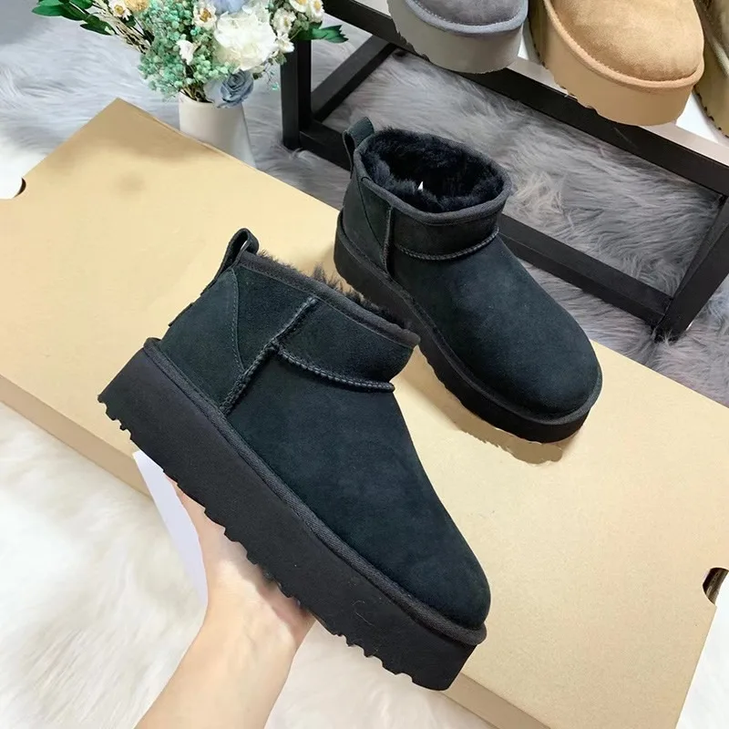 Snow Boots Women's Sheepskin Boots Winter Warm Platform Real Sheepskin Wool platform shoes ankle
Snow Boots Women's Sheepskin Boots Winter Warm Platform Real Sheepskin Wool platform shoes ankle
