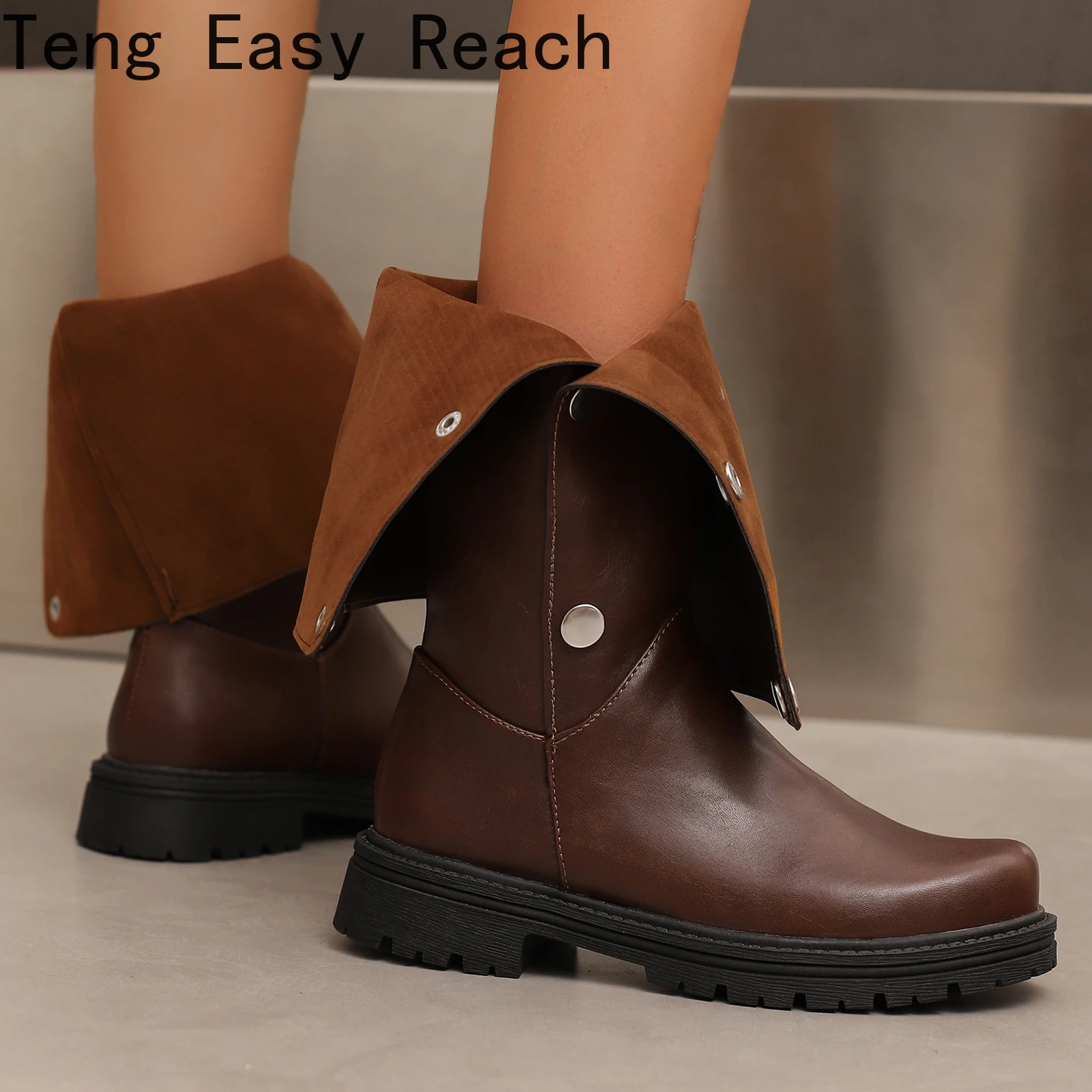 2026 Autumn/Winter Brown Women's Knight Boots Round Head Rivet Decorative Tall Boots Size 34-50
2026 Autumn/Winter Brown Women's Knight Boots Round Head Rivet Decorative Tall Boots Size 34-50