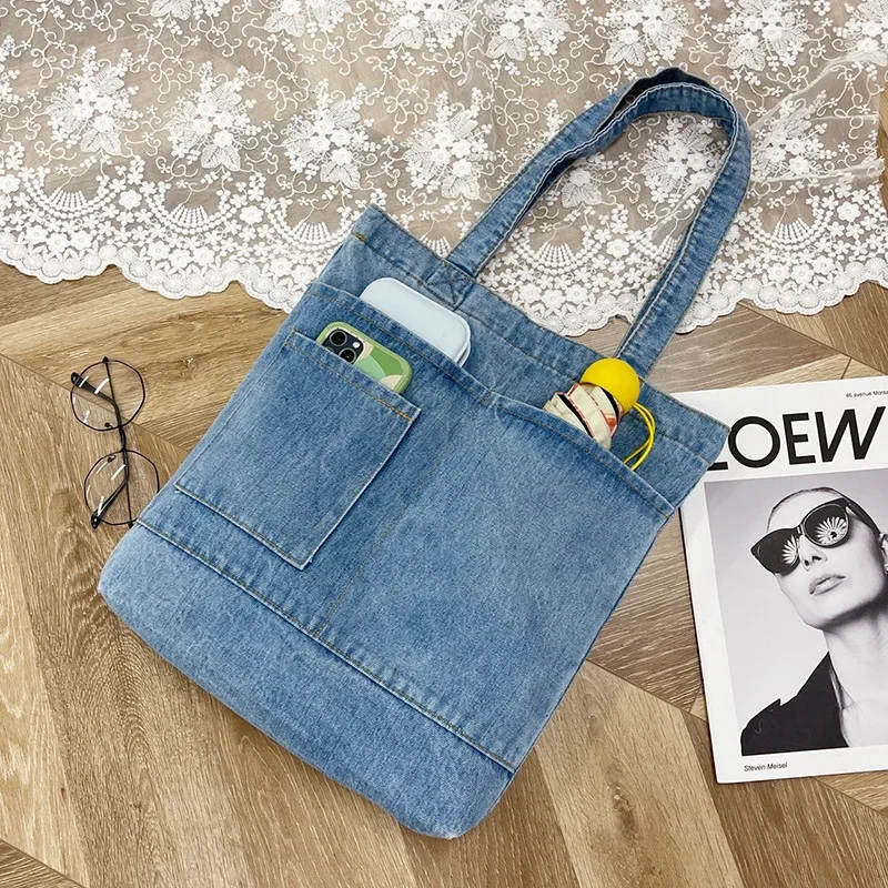 Denim shoulder bag Korean fashion student class bag Women's casual large capacity canvas handbag Leisure shopping bag beach bag
Denim shoulder bag Korean fashion student class bag Women's casual large capacity canvas handbag Leisure shopping bag beach bag