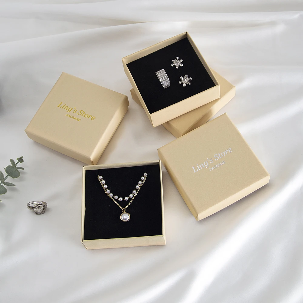 24Pcs Custom Logo Yellow Jewelry Paper Gift Box Wedding Favors Ring Earring Necklace Pendant Bracelet Stud Bag Storage Packaging
24Pcs Custom Logo Yellow Jewelry Paper Gift Box Wedding Favors Ring Earring Necklace Pendant Bracelet Stud Bag Storage Packaging