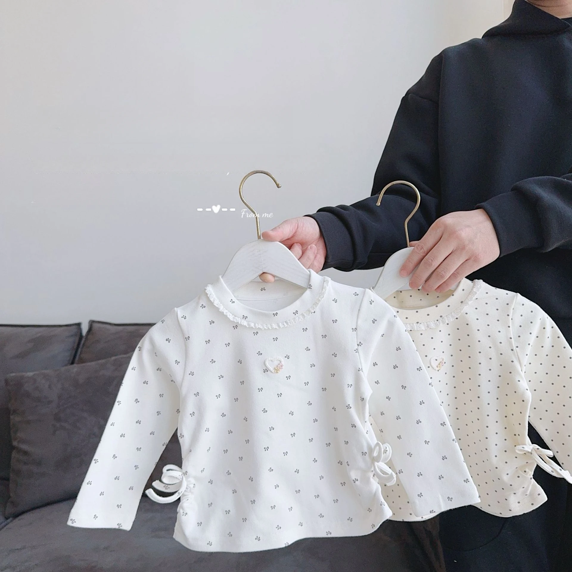 2025 Spring 0-3 Year Old Girls and Girls Baobo Point Collection Waist Cute Long Sleeve Bottom Shirt Top Inner Match
2025 Spring 0-3 Year Old Girls and Girls Baobo Point Collection Waist Cute Long Sleeve Bottom Shirt Top Inner Match