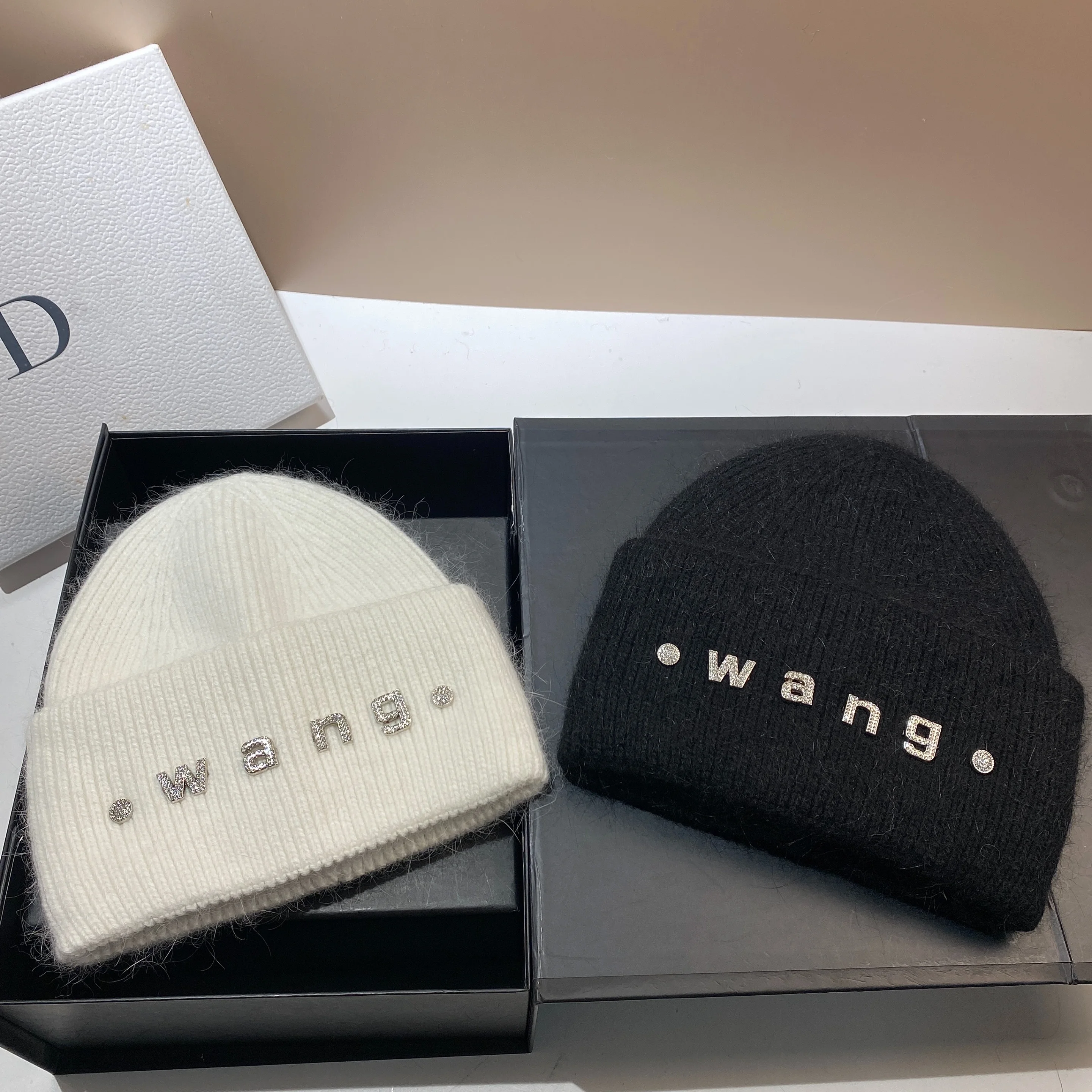 Winter Thickened Warm Rabbit Hair Knitted Hat Fashion Shiny Rhinestone Letter Wool Hat Outdoor Wind proof Ear Protection Hat
Winter Thickened Warm Rabbit Hair Knitted Hat Fashion Shiny Rhinestone Letter Wool Hat Outdoor Wind proof Ear Protection Hat