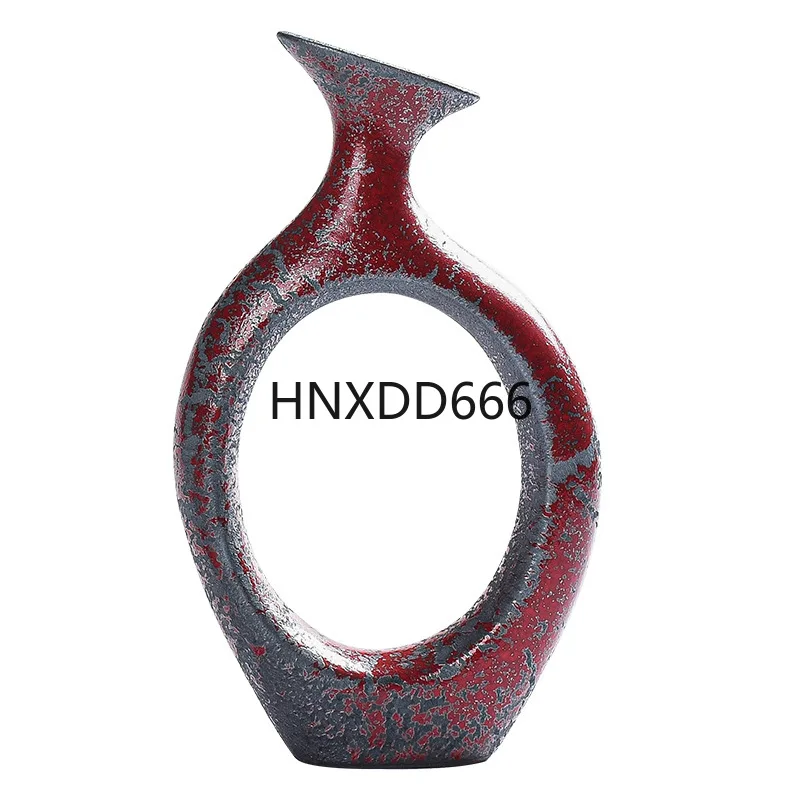 Coarse pottery Guanyin jade net bottle flower arrangement long neck ceramic ornament
Coarse pottery Guanyin jade net bottle flower arrangement long neck ceramic ornament