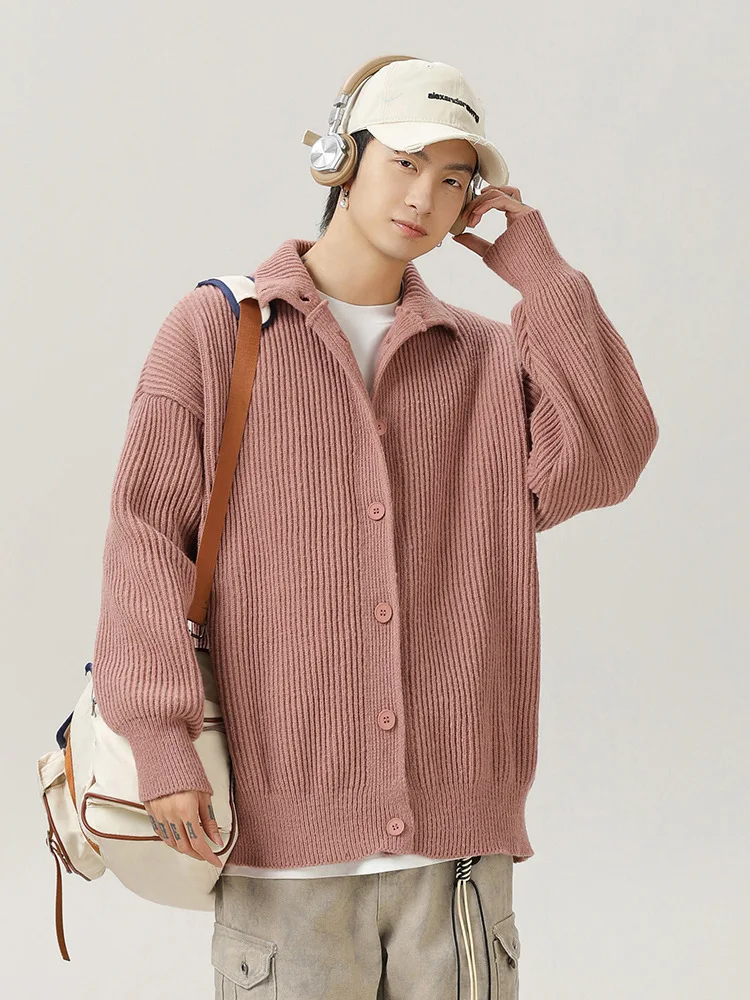Мужской кардиган с воротником-стойкой, японский винтажный стиль, большой вязаный свитер с открытой передней частью, пальто, осень-зима 2022, повседневная одежда для дома
Мужской кардиган с воротником-стойкой, японский винтажный стиль, большой вязаный свитер с открытой передней частью, пальто, осень-зима 2022, повседневная одежда для дома