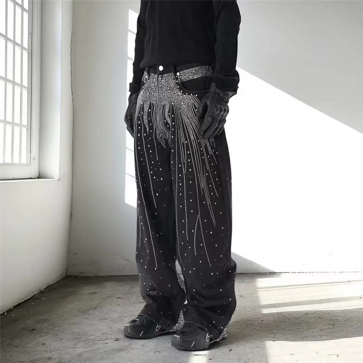 Cool and Stylish Heavy-Duty Rhinestone Wide-Leg Jeans for Men, New Autumn American Retro High-Waisted Straight Loose Slimming Long Pants
Cool and Stylish Heavy-Duty Rhinestone Wide-Leg Jeans for Men, New Autumn American Retro High-Waisted Straight Loose Slimming Long Pants