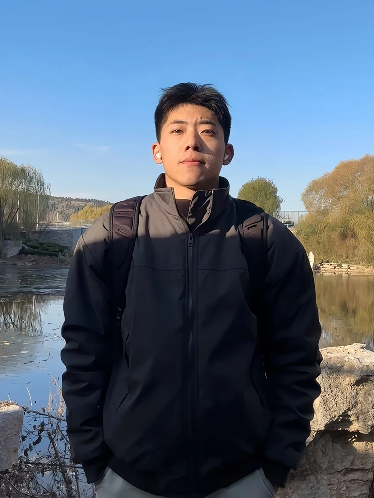 Мужская зимняя теплая куртка-пилот из хлопка с воротником-стойкой, молодежная модная, из полиэфирного волокна, длинная...
Мужская зимняя теплая куртка-пилот из хлопка с воротником-стойкой, молодежная модная, из полиэфирного волокна, длинная...