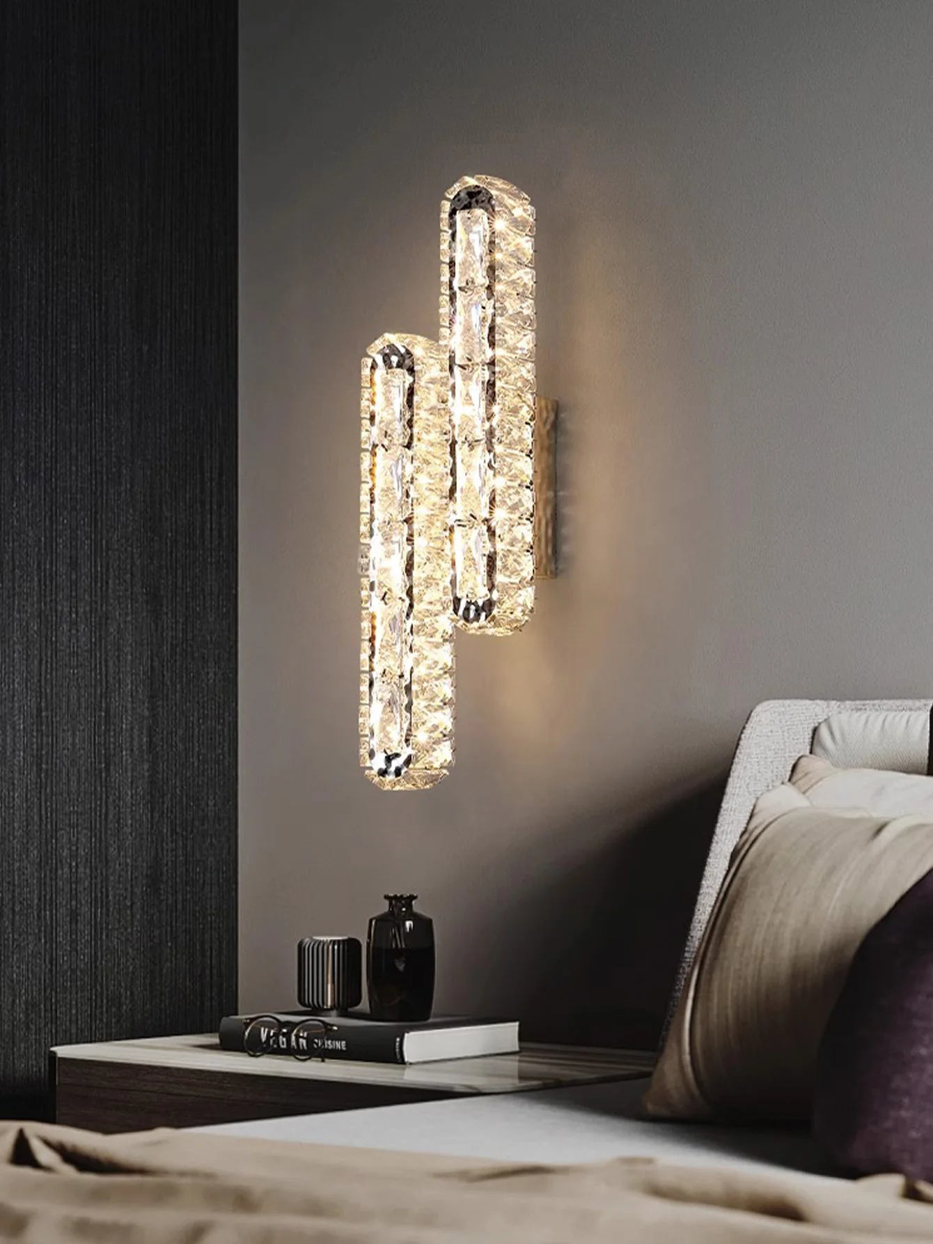 Light luxury gold/black/white LED wall sconce, living room back wall, bedroom, corridor pathway home lighting decorative light 
Light luxury gold/black/white LED wall sconce, living room back wall, bedroom, corridor pathway home lighting decorative light