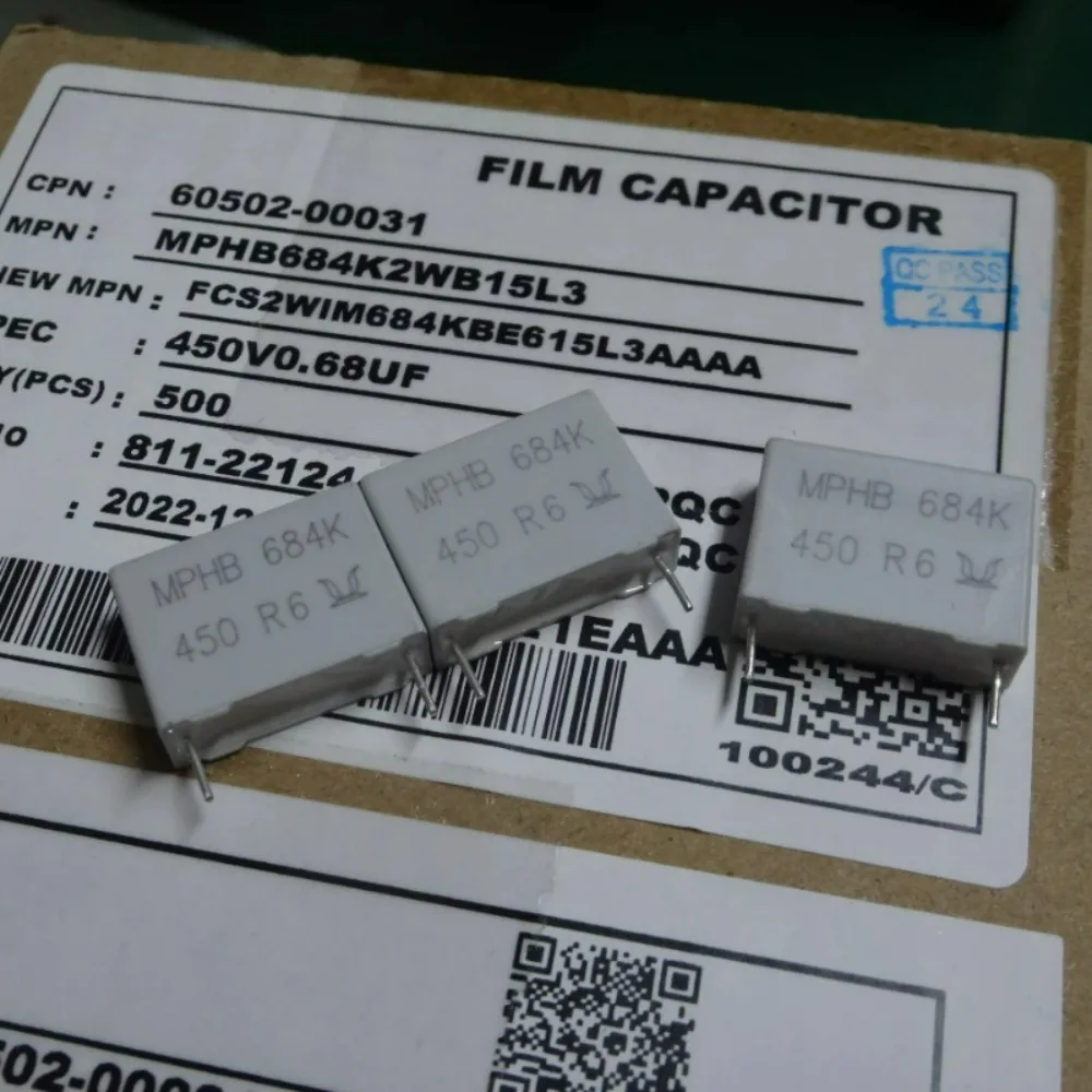 10pcs/lot Europ MPHB 0.68uf 450V 680nf u68 684 K Brand New 15mm Film Capacitor
10pcs/lot Europ MPHB 0.68uf 450V 680nf u68 684 K Brand New 15mm Film Capacitor