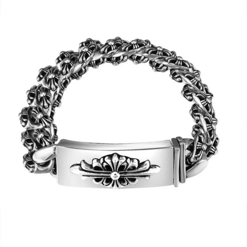 Винтажный серебряный плетеный браслет-цепочка с крестом и цветком: готические украшенные эффектные ювелирные изделия
Винтажный серебряный плетеный браслет-цепочка с крестом и цветком: готические украшенные эффектные ювелирные изделия