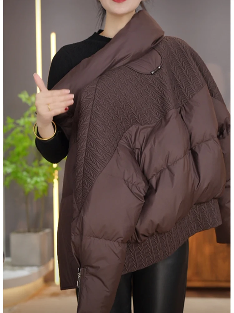 Fashionable Casual Cotton Jacket Warm Short Thick Outerwear Simple Design High End Style Commute Korean Loose Fit Zipper Closure
Fashionable Casual Cotton Jacket Warm Short Thick Outerwear Simple Design High End Style Commute Korean Loose Fit Zipper Closure