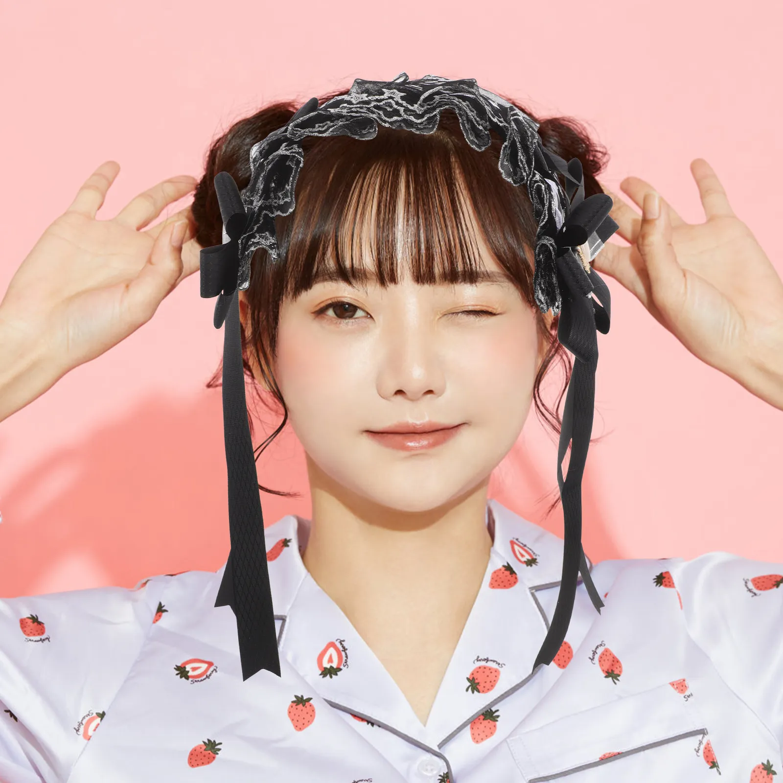 Элегантная кружевная повязка на голову в стиле Лолита с бантом, мягкая и удобная, винтажный аксессуар для волос для костюма горничной, косплея, вечеринки, свадьбы, на каждый день
Элегантная кружевная повязка на голову в стиле Лолита с бантом, мягкая и удобная, винтажный аксессуар для волос для костюма горничной, косплея, вечеринки, свадьбы, на каждый день