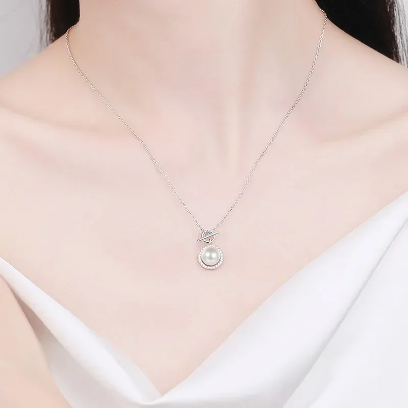 Classic PT950 Platinum 8mm Pearl Pendant Natural Freshwater GRA Certified 0.14ct Real Moissanite Necklace for Women Wedding Girl
Classic PT950 Platinum 8mm Pearl Pendant Natural Freshwater GRA Certified 0.14ct Real Moissanite Necklace for Women Wedding Girl