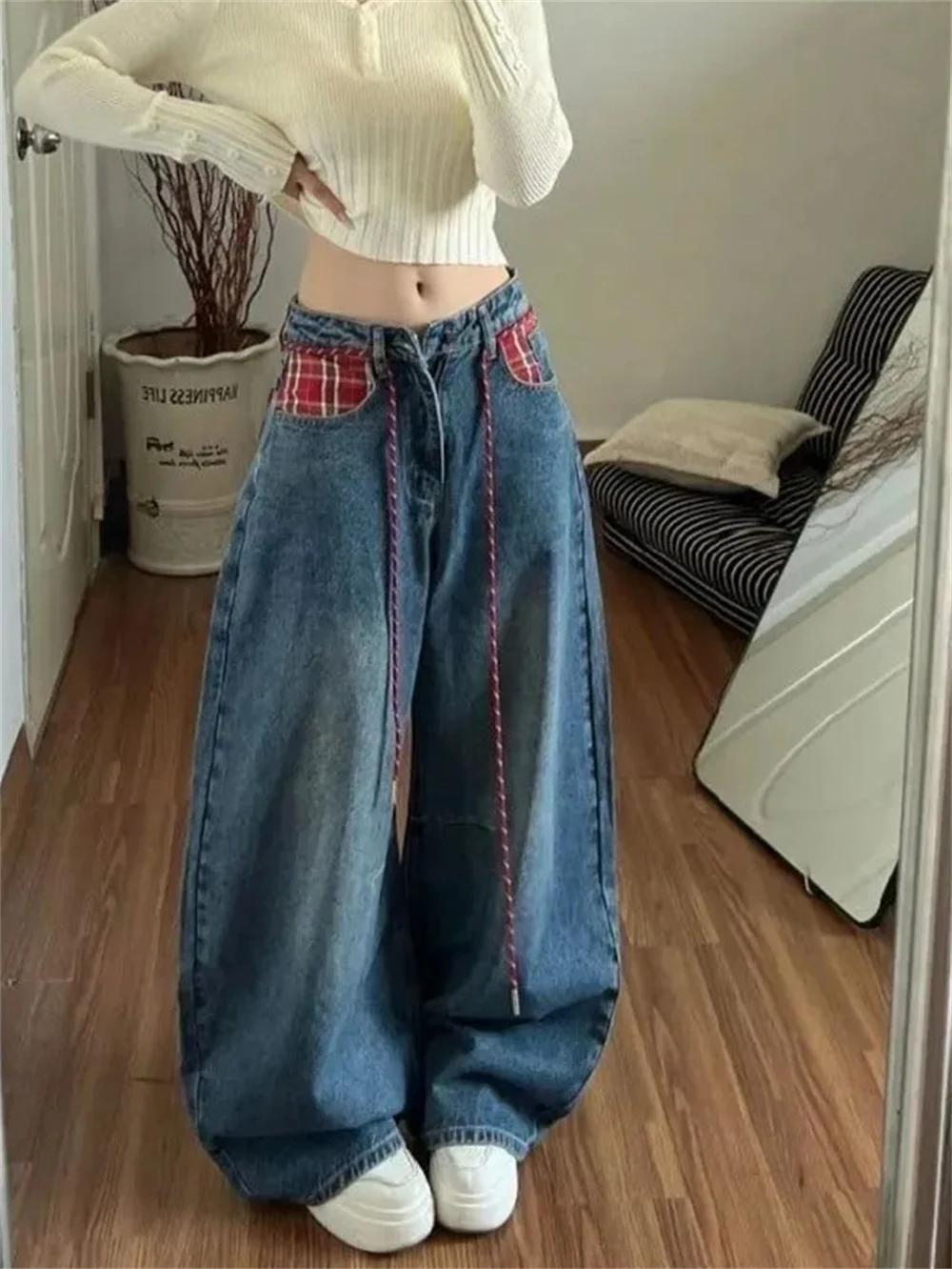 High Waist Straight Wide Leg Jeans with Drawstring Plaid Splicing Knife Edge Long Trousers American Slimming Drapey denim Pants
High Waist Straight Wide Leg Jeans with Drawstring Plaid Splicing Knife Edge Long Trousers American Slimming Drapey denim Pants
