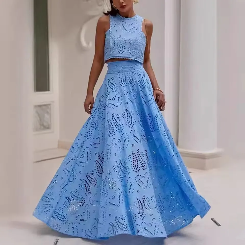 Embroidery Two Piece Set for Women O Neck Sleeveless Hollow Out Top High Waist A Line Skirt Slimming Sets Female Long Skirt Suit
Embroidery Two Piece Set for Women O Neck Sleeveless Hollow Out Top High Waist A Line Skirt Slimming Sets Female Long Skirt Suit