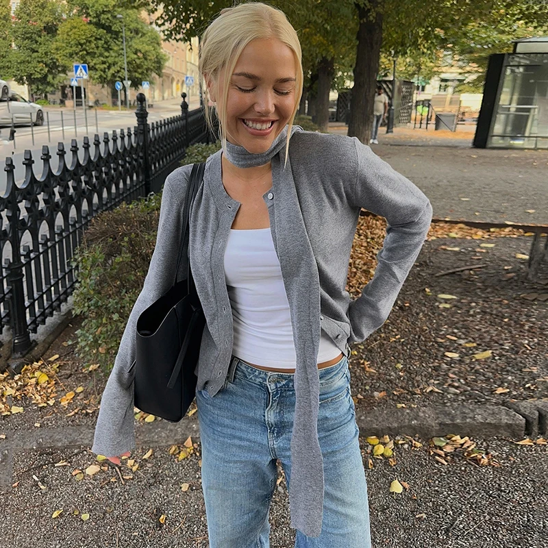 TARUXY модный шарф, свитер, кардиган, женский однотонный кардиган с длинным рукавом и пуговицами, тонкое вязаное пальто, осенний новый вязаный кардиган для отдыха, женский
TARUXY модный шарф, свитер, кардиган, женский однотонный кардиган с длинным рукавом и пуговицами, тонкое вязаное пальто, осенний новый вязаный кардиган для отдыха, женский