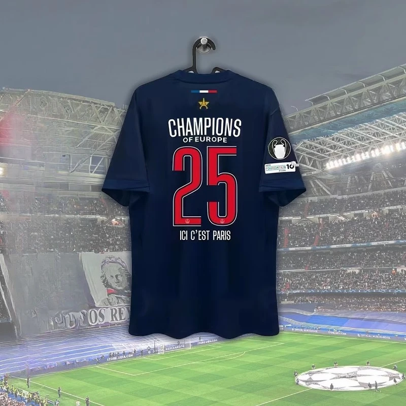 3D printed Paris Saint-Germain's UEFA Champions League final home jersey for players, quick-drying motorcycle T-shirt. 
3D printed Paris Saint-Germain's UEFA Champions League final home jersey for players, quick-drying motorcycle T-shirt.