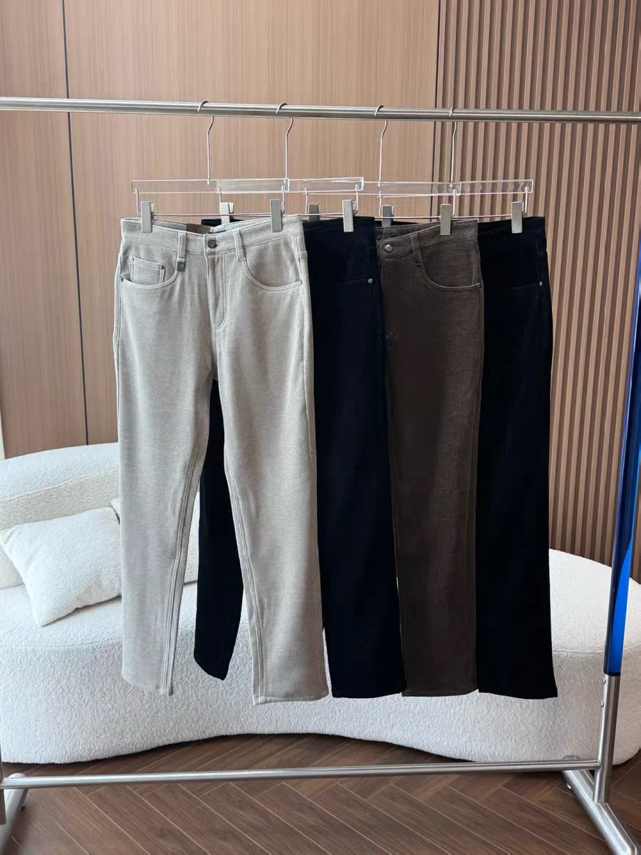 Warm Corduroy Straight Leg Men's Casual Pants Pure Color Autumn Winter New Faion Middle-Aged And ly Wear Comfortable Fit
Warm Corduroy Straight Leg Men's Casual Pants Pure Color Autumn Winter New Faion Middle-Aged And ly Wear Comfortable Fit