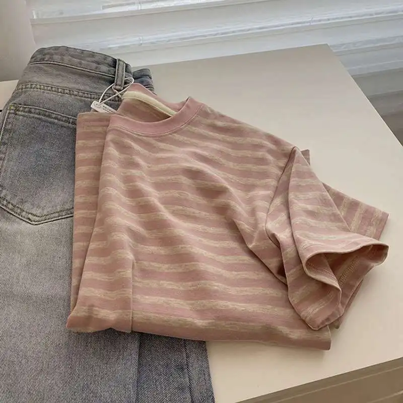 European Sle Women's Loose Summer Striped T-irt ort Sve round Ne Cotton 00% Commute Faion T-irt
European Sle Women's Loose Summer Striped T-irt ort Sve round Ne Cotton 00% Commute Faion T-irt