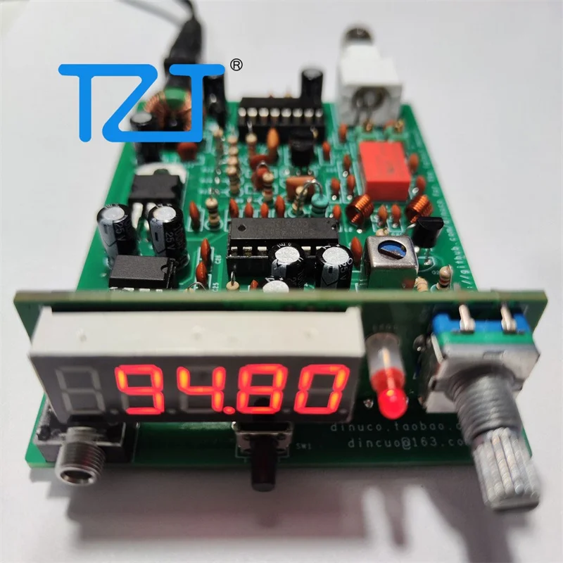 TZT R20 AM FM Radio Kit Aviation Radio Kit PLL Radio Receiver Kit Supports 88-108MHz FM & 118-136MHz AM
TZT R20 AM FM Radio Kit Aviation Radio Kit PLL Radio Receiver Kit Supports 88-108MHz FM & 118-136MHz AM