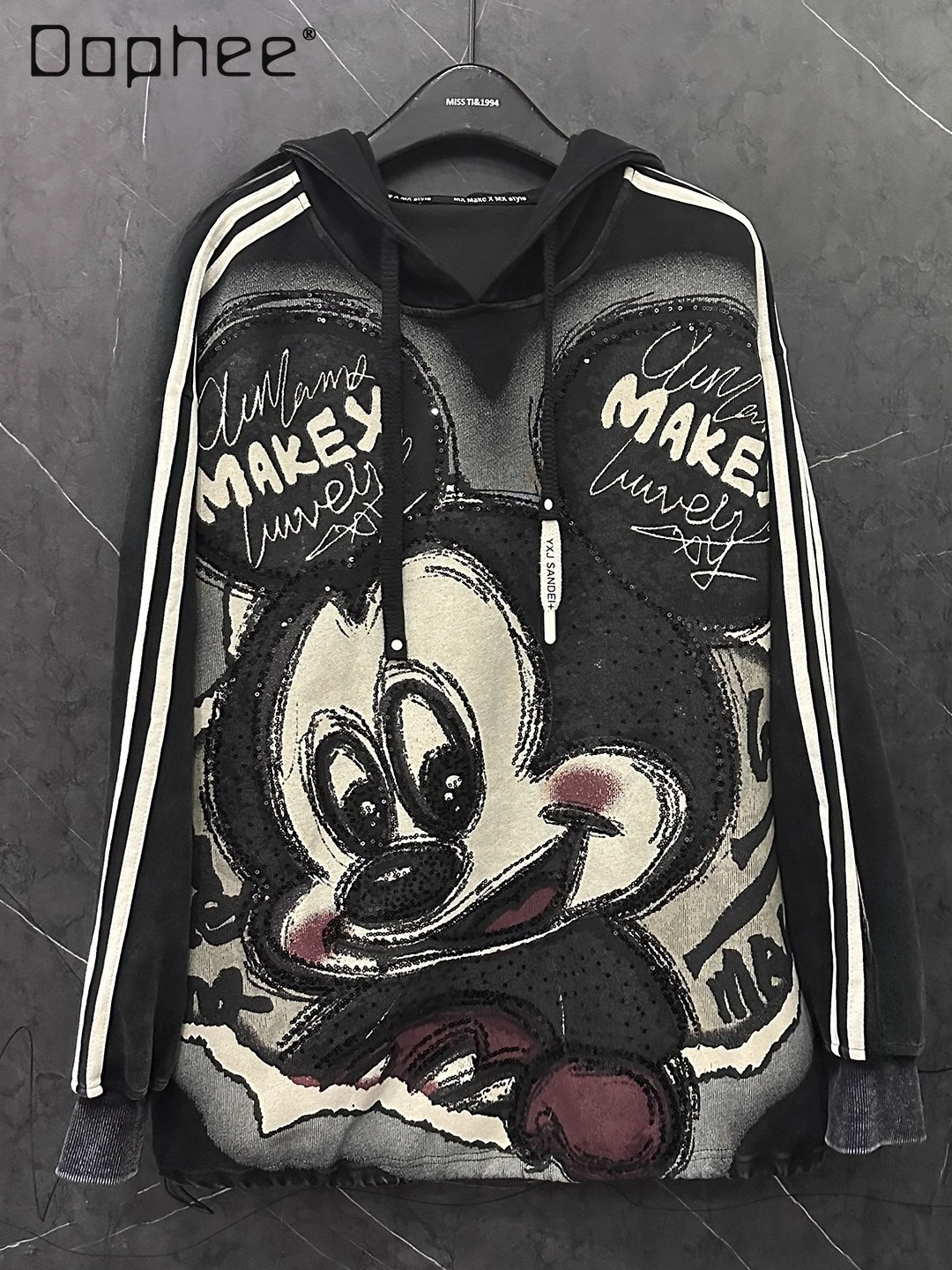 2025 Autumn New Heavy Industry Sequin Print Cartoon Hooded Sweatshirt for Women Loose Casual Fashion Top Oversized Hoodie
2025 Autumn New Heavy Industry Sequin Print Cartoon Hooded Sweatshirt for Women Loose Casual Fashion Top Oversized Hoodie
