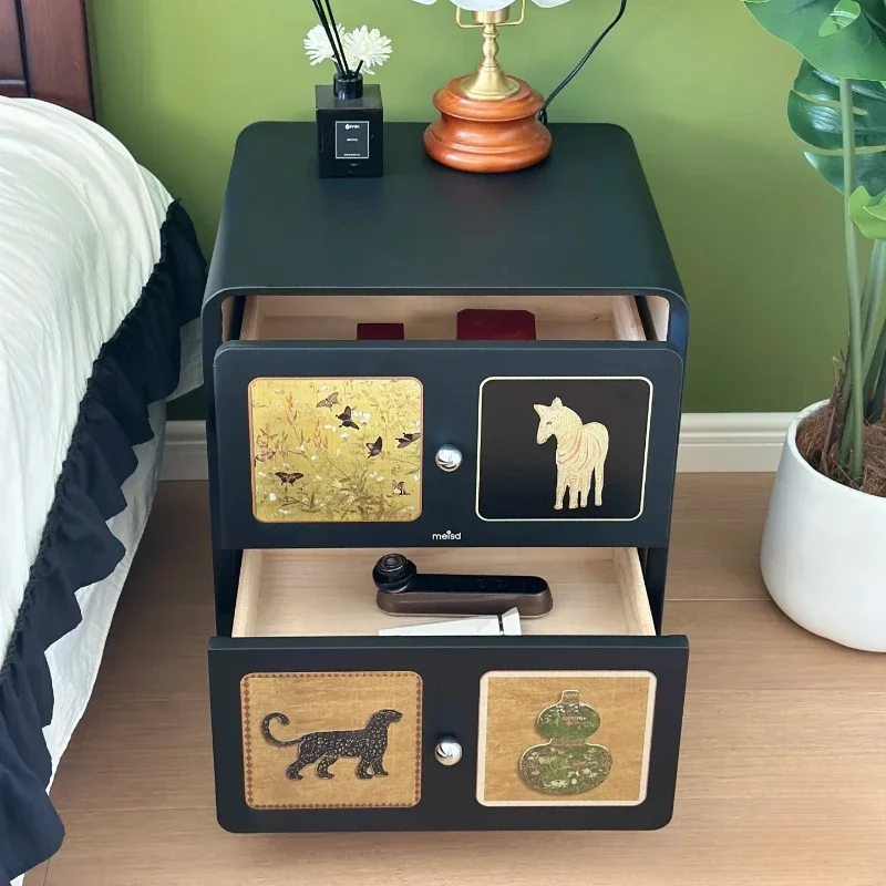 Home Bedroom Light Luxury High-end Creative Black Simple Storage Cabinet,New Antique Style Solid Wood Bedside Table
Home Bedroom Light Luxury High-end Creative Black Simple Storage Cabinet,New Antique Style Solid Wood Bedside Table