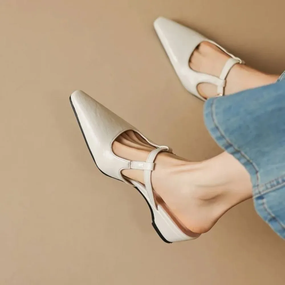Spring and Summer fashion new model low heel women's shoes pointed tip Asakuchi buckle hollowed-out Women's slippers high 4cm
Spring and Summer fashion new model low heel women's shoes pointed tip Asakuchi buckle hollowed-out Women's slippers high 4cm