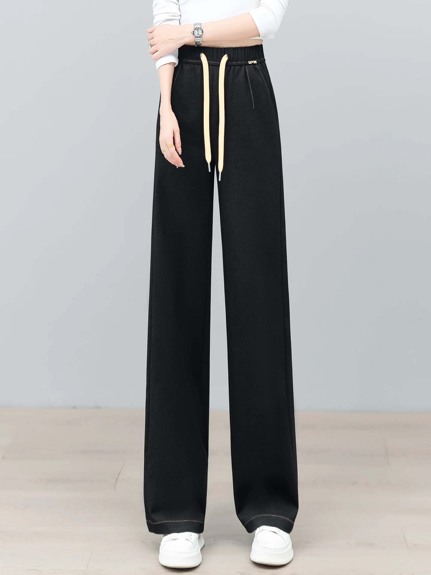 Slim Wide Leg Denim Pants High Waist Elastic Casual Straight Leg Jeans for Women Spring Autumn New Style Loose Fit Slimming D...
Slim Wide Leg Denim Pants High Waist Elastic Casual Straight Leg Jeans for Women Spring Autumn New Style Loose Fit Slimming D...
