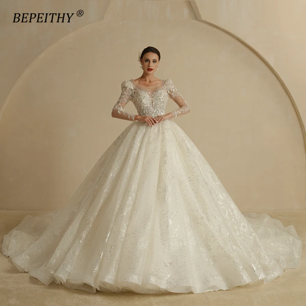 BEPEITHY Exquisite Princess Glitter Wedding Dresses For Women 2022 Bride Ivory Full Sleeves Open Back Shinny Ball Bridal Gowns
BEPEITHY Exquisite Princess Glitter Wedding Dresses For Women 2022 Bride Ivory Full Sleeves Open Back Shinny Ball Bridal Gowns