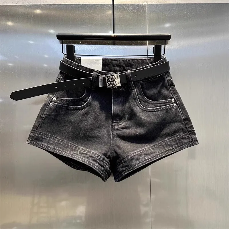 шорты Korean Washed Black Denim Shorts Women Summer Spicy High Waist Slimming Elegant Versatile A-Line Wide Leg Trendy Pants
шорты Korean Washed Black Denim Shorts Women Summer Spicy High Waist Slimming Elegant Versatile A-Line Wide Leg Trendy Pants