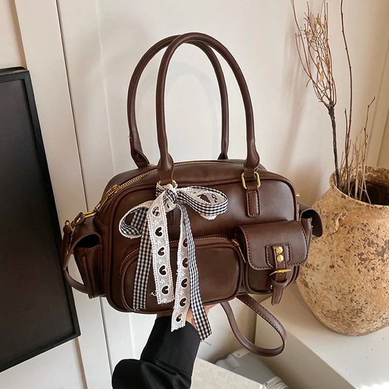 Simple Retro Square Bags Fashionable Bow-decorated Shoulder Bags Versatile Popular Commuter Bags New Style Exquisite Boston Bags
Simple Retro Square Bags Fashionable Bow-decorated Shoulder Bags Versatile Popular Commuter Bags New Style Exquisite Boston Bags