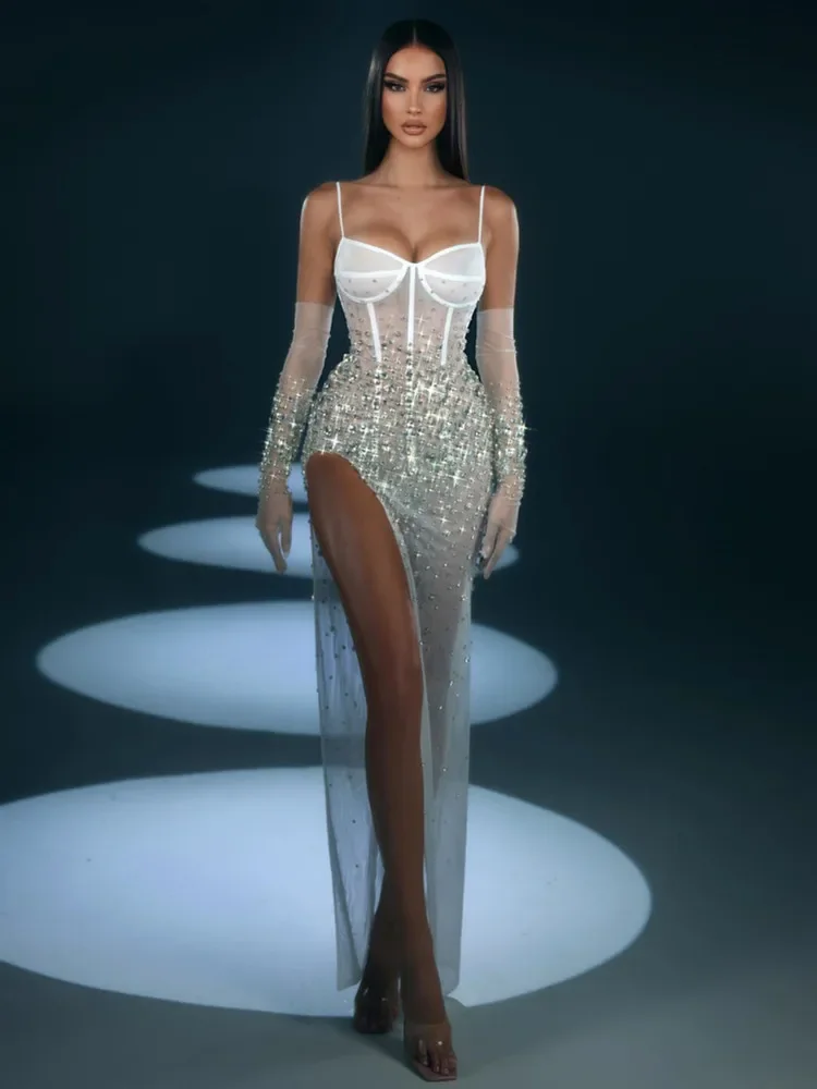 Women Celebrity Sexy Sleeveless Crystal Beading Maxi Long Dress 2024 White Elegant Evening Party Club Stage Show Costume
Women Celebrity Sexy Sleeveless Crystal Beading Maxi Long Dress 2024 White Elegant Evening Party Club Stage Show Costume