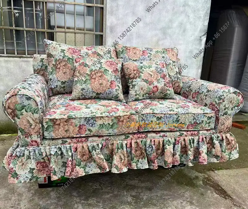 Retro idyllic floral fashion French simplicity American high-end sofa designer high-end
Retro idyllic floral fashion French simplicity American high-end sofa designer high-end