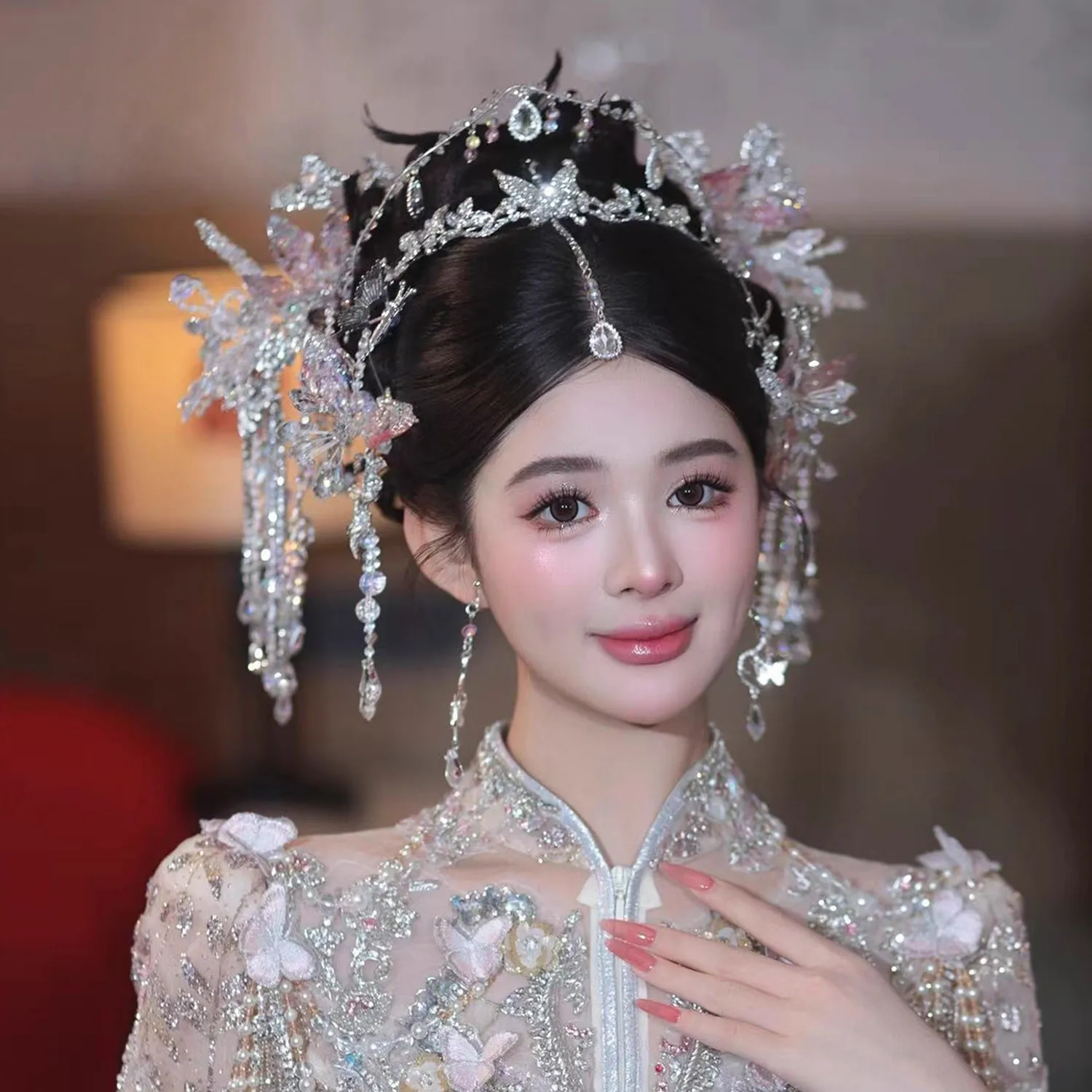Handmade Hanfu Water Condensation Flower Hairpin Ancient Costume Headwear Traditional Chinese Bride's Xiuhe Hair Accessories
Handmade Hanfu Water Condensation Flower Hairpin Ancient Costume Headwear Traditional Chinese Bride's Xiuhe Hair Accessories