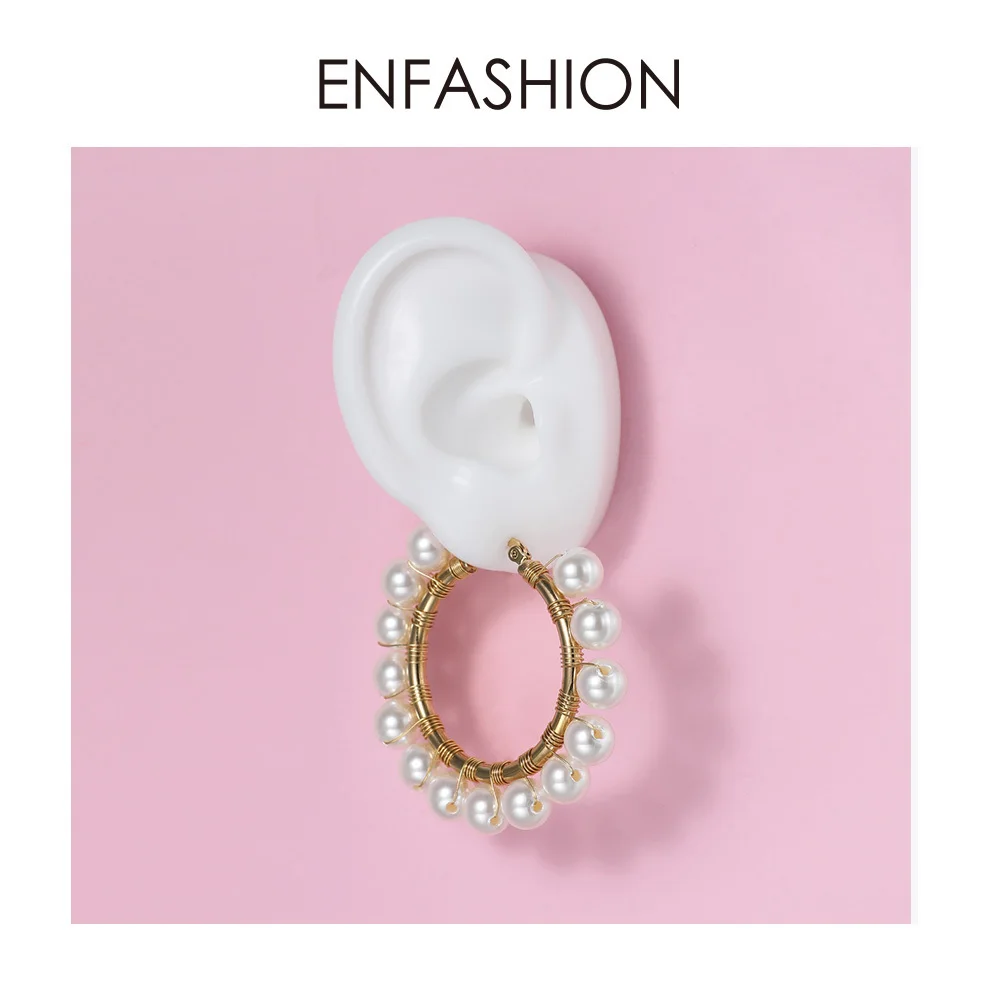 ENFASHION Pearl Hoop Earrings For Women Gold Color Statement Big Circle Hoops Earings Fashion Jewelry Aros De Moda 2020 E191099
ENFASHION Pearl Hoop Earrings For Women Gold Color Statement Big Circle Hoops Earings Fashion Jewelry Aros De Moda 2020 E191099