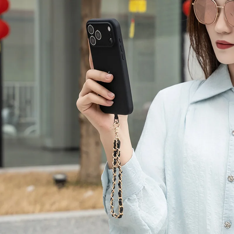 Women's Hand Wrist Lanyard with Metal Chain And Pearl Universal Phone Case Bag Decorative Phone Lanyard Case Accessory
Women's Hand Wrist Lanyard with Metal Chain And Pearl Universal Phone Case Bag Decorative Phone Lanyard Case Accessory