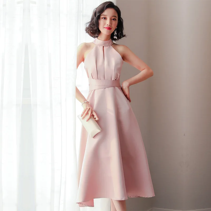 Fashion Mid-Length Hanging Neck Evening Dress Strapless Elegant Lace-Up Party Dresses Middle Ruched Prom Gowns Vestido de noche
Fashion Mid-Length Hanging Neck Evening Dress Strapless Elegant Lace-Up Party Dresses Middle Ruched Prom Gowns Vestido de noche