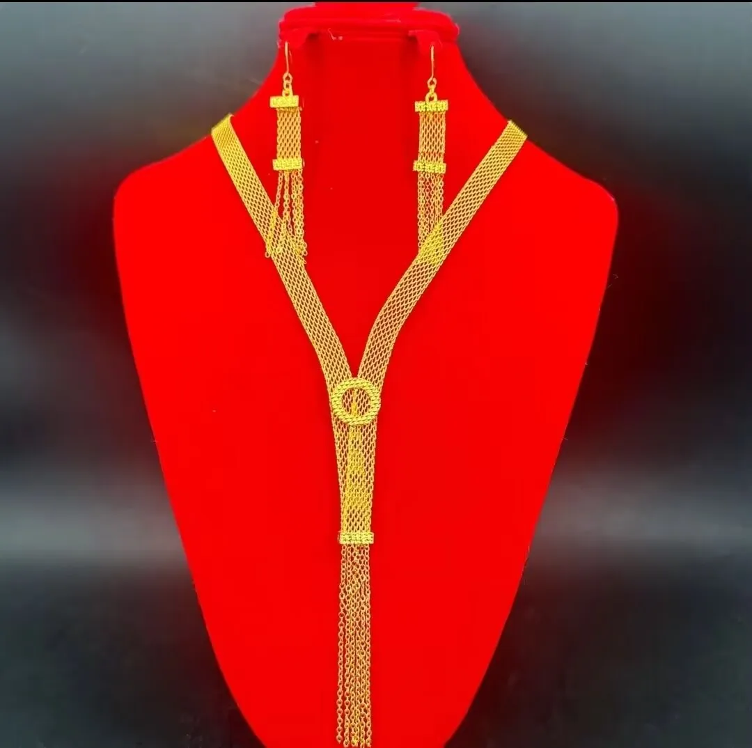 European Dubai 24K Gold Plated Necklace Earrings for Romantic Wedding Party Gifts Jewelry for Lovers YY10585
European Dubai 24K Gold Plated Necklace Earrings for Romantic Wedding Party Gifts Jewelry for Lovers YY10585