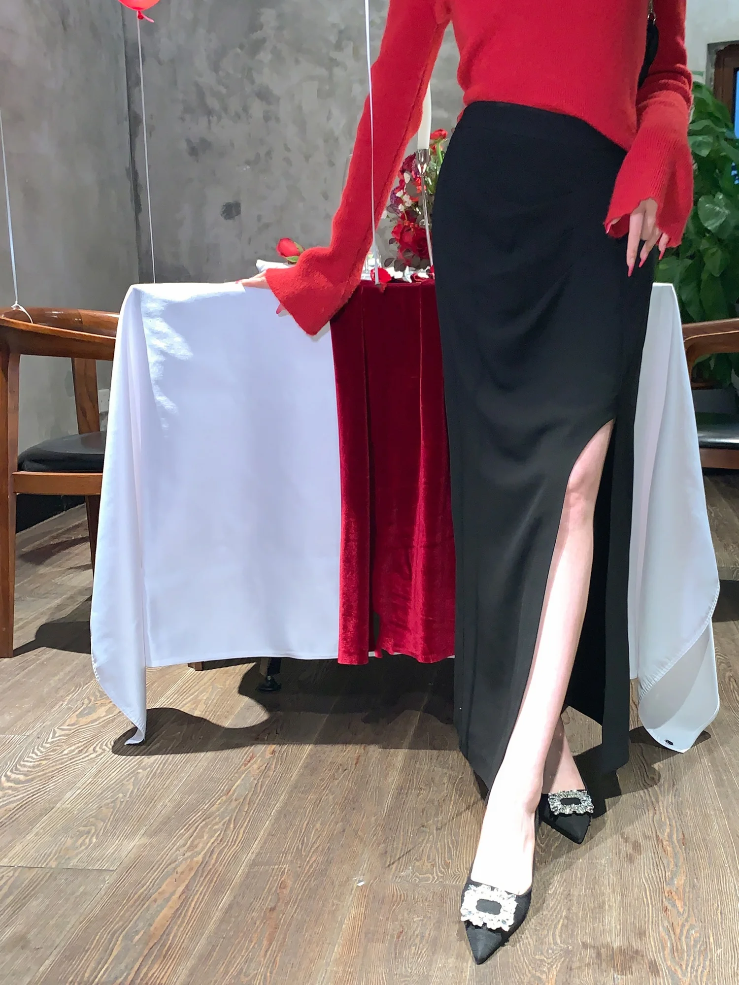 Сексуальная ацетатная юбка H-образной формы с разрезом от Yuxiao Xiao и плиссированным дизайном, повседневная, с высокой талией, полиэфирное волокно, уксусное волокно
Сексуальная ацетатная юбка H-образной формы с разрезом от Yuxiao Xiao и плиссированным дизайном, повседневная, с высокой талией, полиэфирное волокно, уксусное волокно