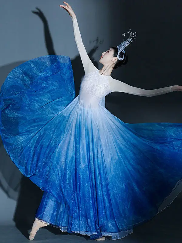 Classical Dance Big Swing Costume New Modern Dance Ballroom Dance Long Skirt Stage Performance Dress
Classical Dance Big Swing Costume New Modern Dance Ballroom Dance Long Skirt Stage Performance Dress
