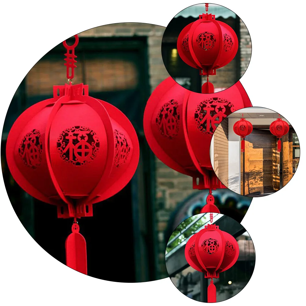 2 Pcs Red Christmas Decorations Fu Word Palace Lantern Practical Pendants Chic Hollow Lanterns Spring Festival Exquisite
2 Pcs Red Christmas Decorations Fu Word Palace Lantern Practical Pendants Chic Hollow Lanterns Spring Festival Exquisite