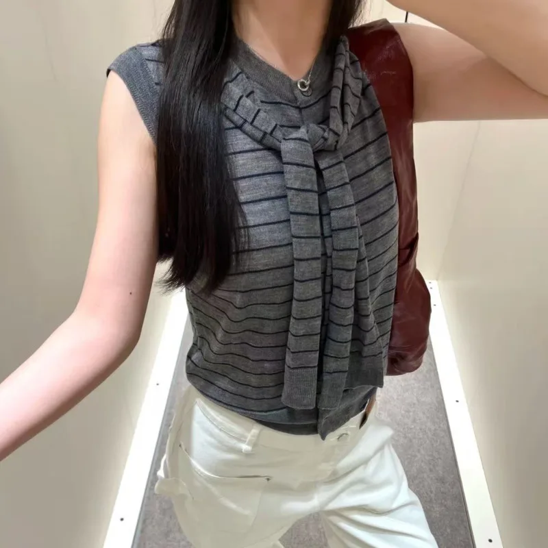 Fashion Navy Collar Striped Knitted Top For Women's Spring Summer Elegant Temperament Comfort Grey Vest Fashionable Versatile
Fashion Navy Collar Striped Knitted Top For Women's Spring Summer Elegant Temperament Comfort Grey Vest Fashionable Versatile