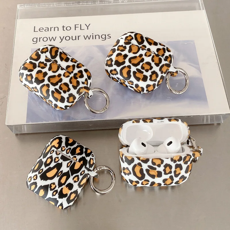 Stylish Leopard Print IMD AirPods Case - Premium Fit for AirPods 1/2/3/4/Pro/Pro 2, Durable & Trendy Design
Stylish Leopard Print IMD AirPods Case - Premium Fit for AirPods 1/2/3/4/Pro/Pro 2, Durable & Trendy Design