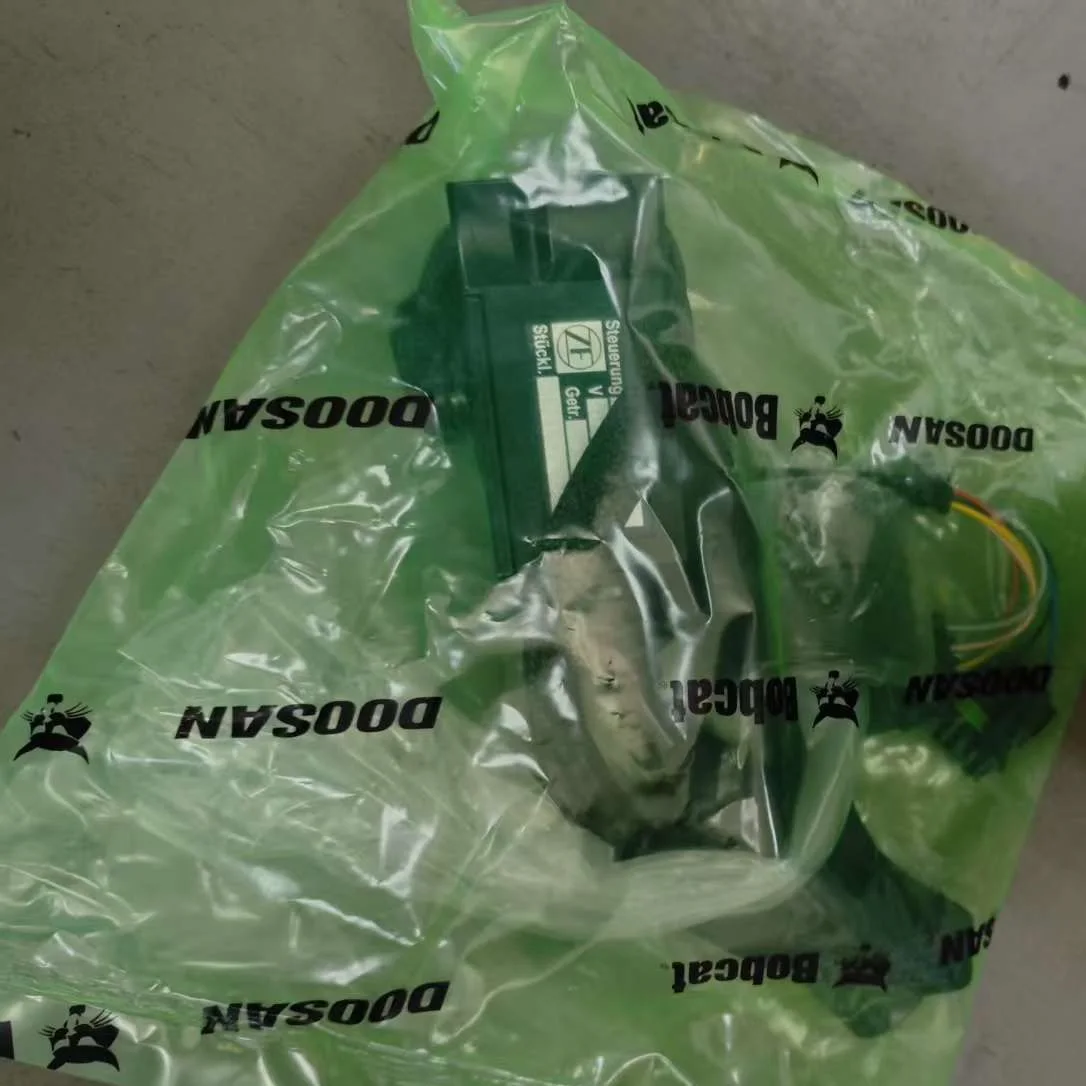 Doosan Bob Cat Forklift Original Manufacturer Genuine Transmission Control Switch Assy A134026 Forklift Parts
Doosan Bob Cat Forklift Original Manufacturer Genuine Transmission Control Switch Assy A134026 Forklift Parts