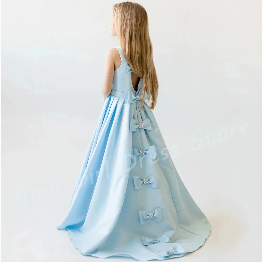 Customized Butterfly Applique O Neck Flowers Princess First Communion Dress Long Sleeve Long Ball Pleat Flower Girl Dress
Customized Butterfly Applique O Neck Flowers Princess First Communion Dress Long Sleeve Long Ball Pleat Flower Girl Dress