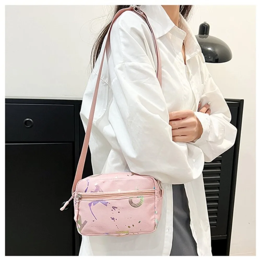 Casual Letter Hot Stamping Crossbody Bag Multi-layer Lightweight Square Bag Large Capacity Hand-held Waist Bag Shopping
Casual Letter Hot Stamping Crossbody Bag Multi-layer Lightweight Square Bag Large Capacity Hand-held Waist Bag Shopping
