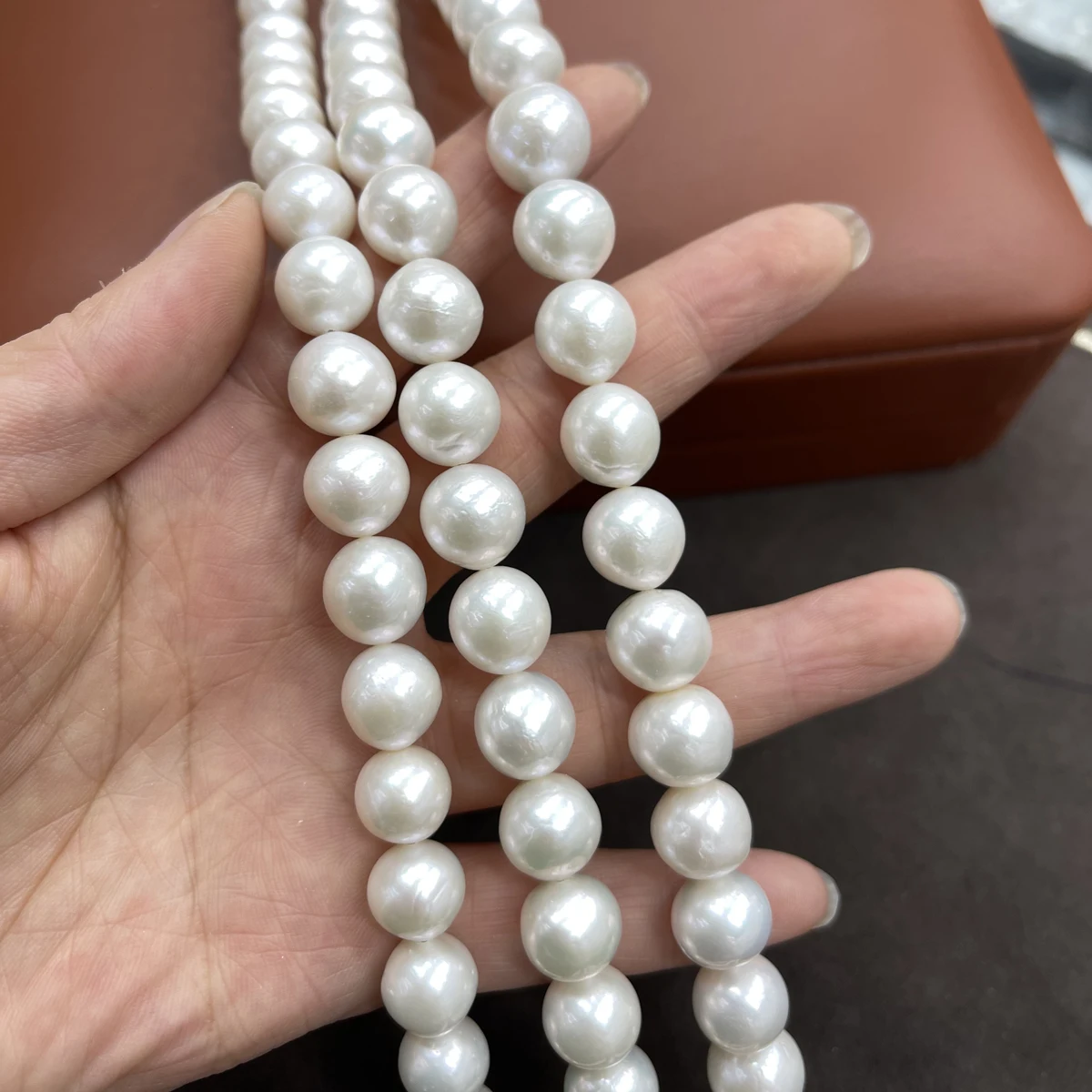 DIY Big Pearl Natural Freshwater Nearround White Pearl 10-13mm For Jewelry Making DIY Necklace Bracelet Earrings Accessory
DIY Big Pearl Natural Freshwater Nearround White Pearl 10-13mm For Jewelry Making DIY Necklace Bracelet Earrings Accessory