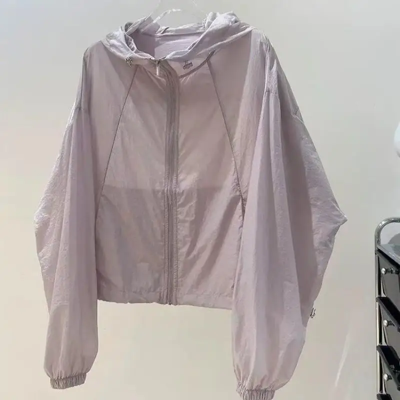 Women's Thin Cardigan Style UV Protection Clothing Spring Summer Hat Design Long Sleeve Loose Fit Fashionable Sunscreen Outer...
Women's Thin Cardigan Style UV Protection Clothing Spring Summer Hat Design Long Sleeve Loose Fit Fashionable Sunscreen Outer...