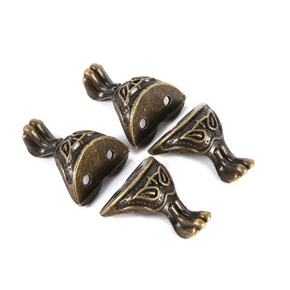 4Pcs Corner Guards Brass Decorative Case Corner Protectors for Wooden Crates Jewelry Box Storage Protection Screws
4Pcs Corner Guards Brass Decorative Case Corner Protectors for Wooden Crates Jewelry Box Storage Protection Screws