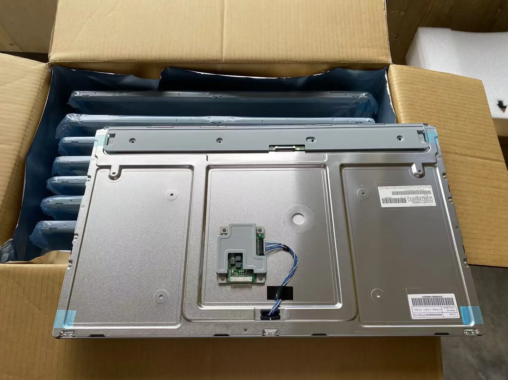 NEW DISPLAY VVX26F134H00 FOR MEDICAL DISPLAYS FOR OLYMPUS OEV262H LM300 LM350TV
NEW DISPLAY VVX26F134H00 FOR MEDICAL DISPLAYS FOR OLYMPUS OEV262H LM300 LM350TV